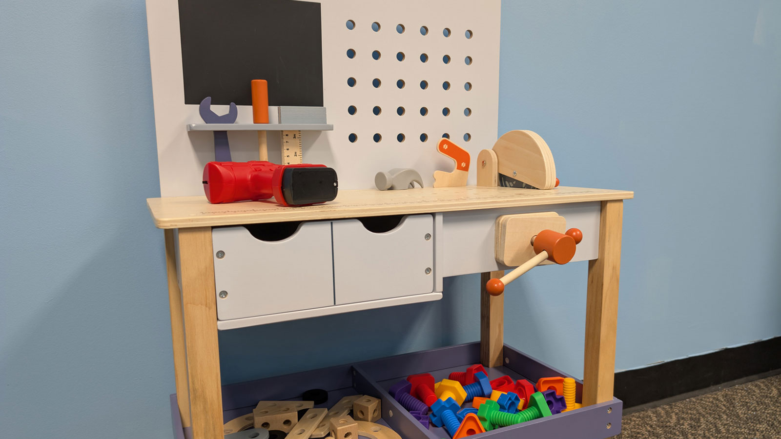All in adventure escape toymaker's workshop gallery 2