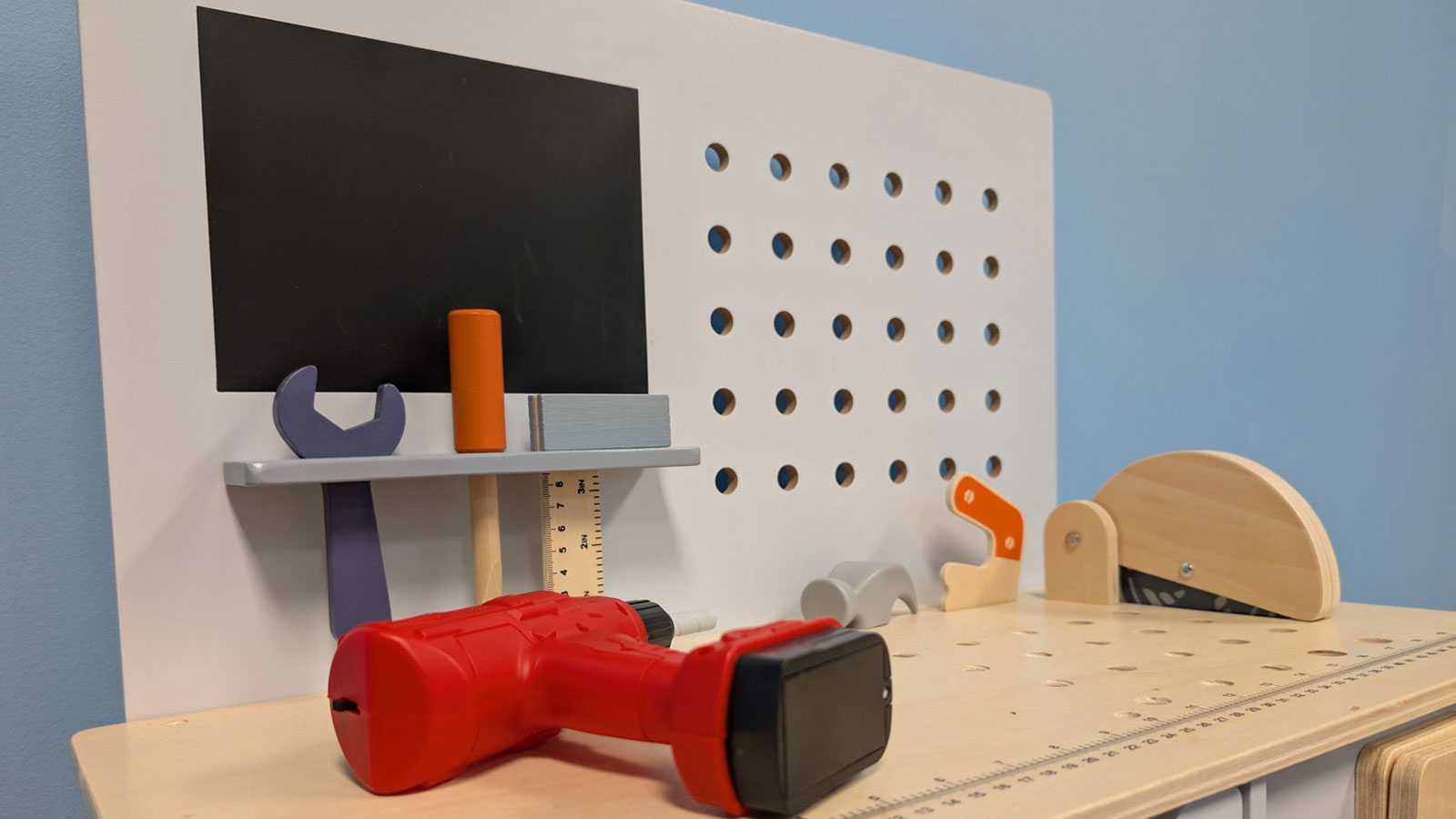All in adventure escape toymaker's workshop gallery 3
